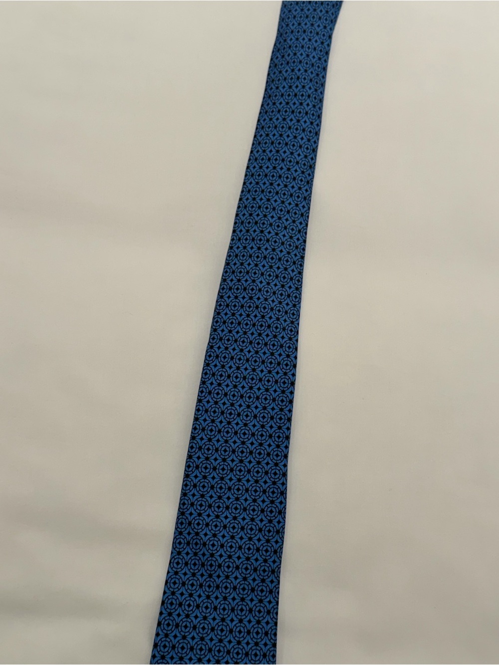 Hermès Paris Blue & Black Geometric Print Silk Men’s Tie Made in France